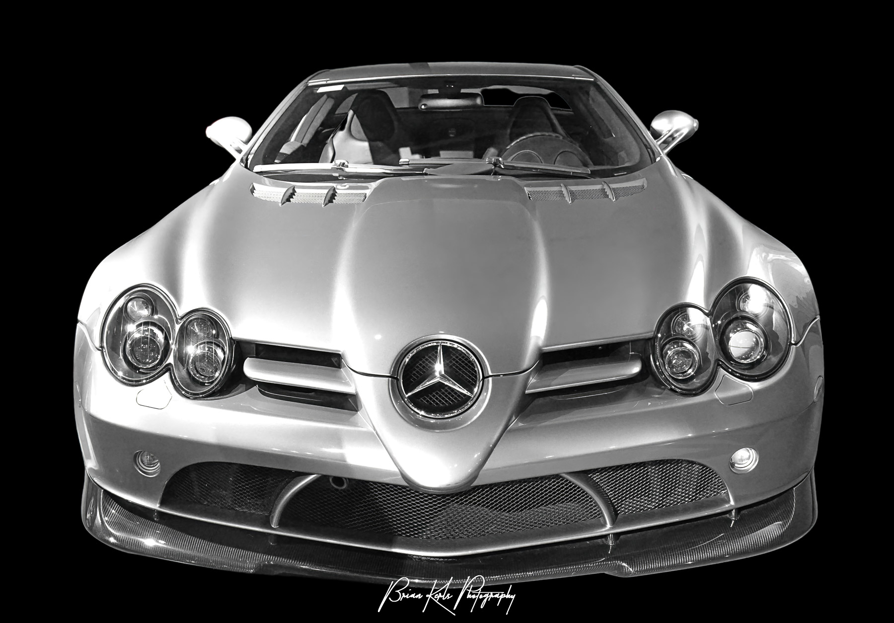 2006 Mercedes-Benz SLR McLaren 722 Edition developed jointly between Mercedes-Benz and McLaren Automotive. The 722 edition refers to the victory by Stirling Moss in a Mercedes-Benz 300 SLR with starting number 722 at the Mille Miglia in 1955. The 722 edition has a modified supercharged V8 engine with 641 horsepower and a top speed of 209 mph.